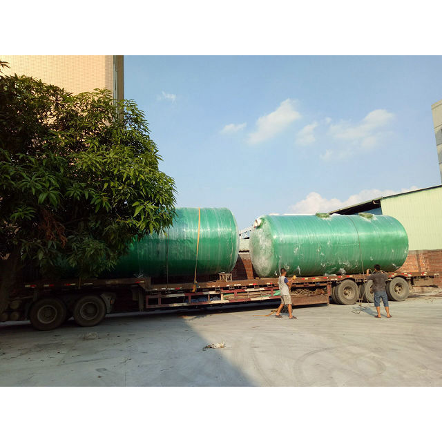 廠（chǎng）家直銷100m³玻璃鋼化糞（fèn）池